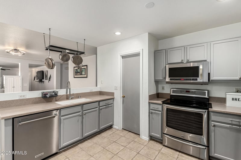 14476 158th Ln, Surprise, AZ 85379