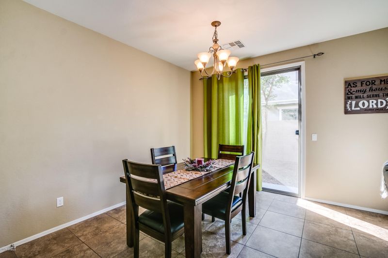 1448 N 80th Dr, Phoenix, AZ 85043