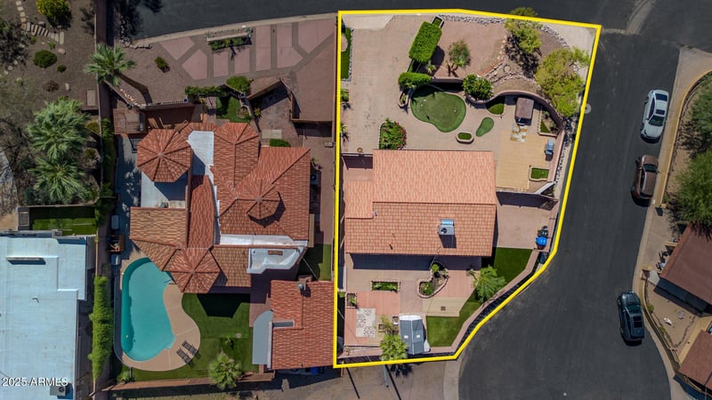 1448 Royal Palm Rd, Phoenix, AZ 85020