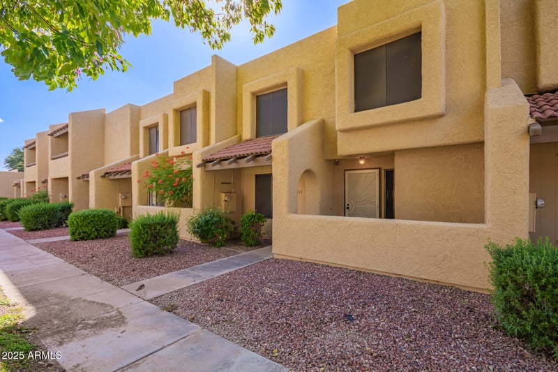 14483 57th Dr, Glendale, AZ 85306