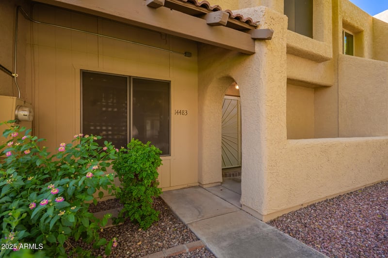 14483 57th Dr, Glendale, AZ 85306