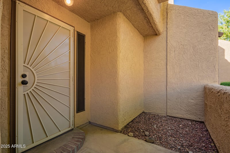 14483 57th Dr, Glendale, AZ 85306