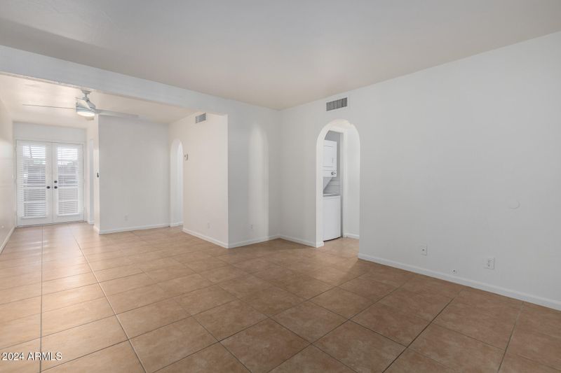 1449 E Highland Ave #27, Phoenix, AZ 85014