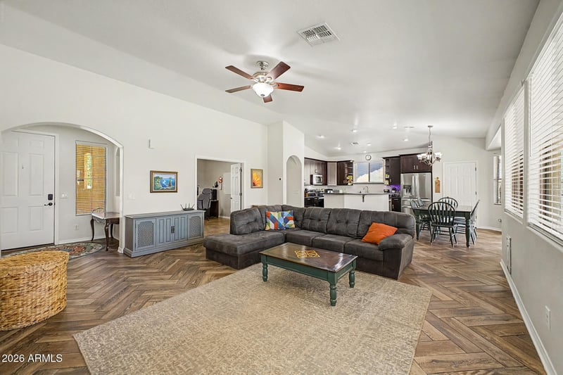 14491 135th Dr, Surprise, AZ 85379