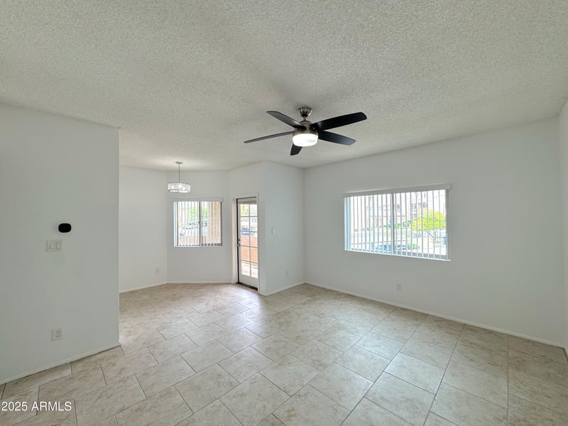 145 74th St #248, Mesa, AZ 85207