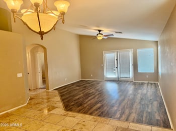 145 Holstein Trl, San Tan Valley, AZ 85143