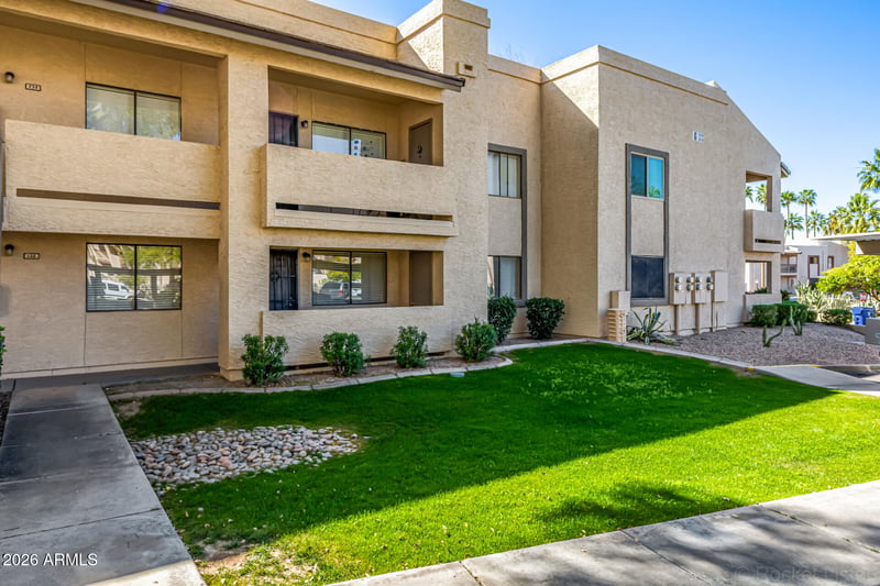 145 74th St #135, Mesa, AZ 85207