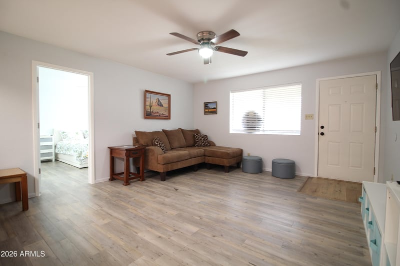 145 74th St #142, Mesa, AZ 85207