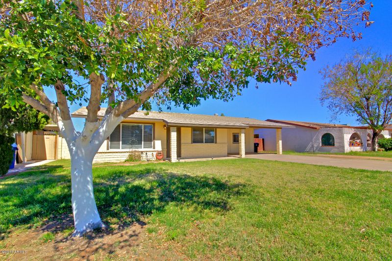 1450 E Flossmoor Ave, Mesa, AZ 85204