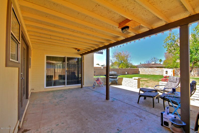 1450 E Flossmoor Ave, Mesa, AZ 85204