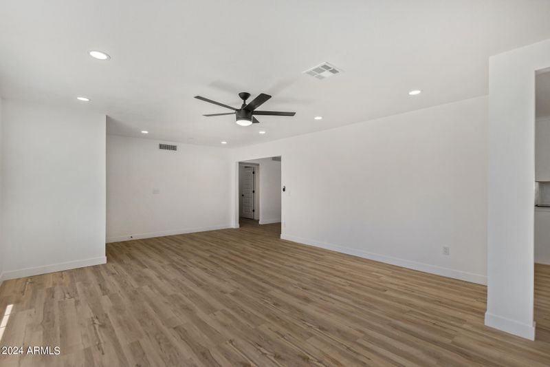 1450 E Ivyglen St, Mesa, AZ 85203
