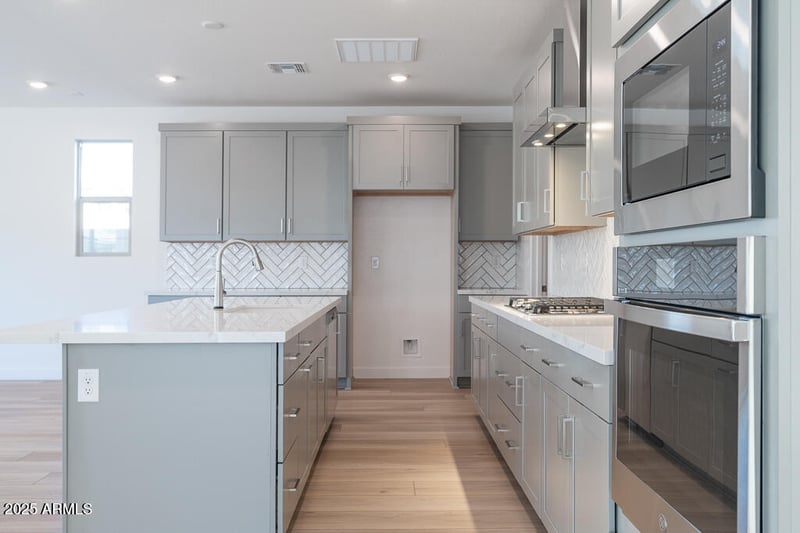 1450 Prescott St, Gilbert, AZ 85298