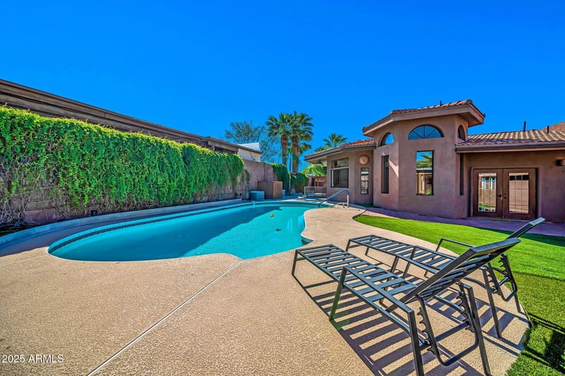 1450 Royal Palm Rd, Phoenix, AZ 85020