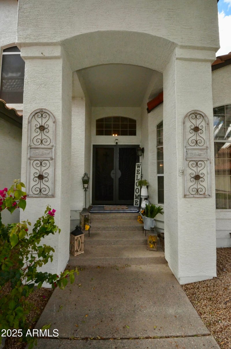 1450 Sailors Way, Gilbert, AZ 85234