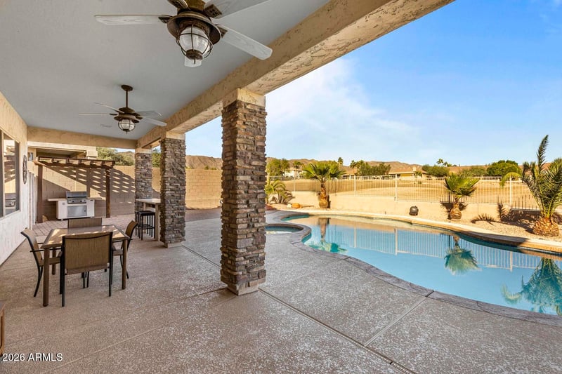 1450 W Bridge St, Phoenix, AZ 85045