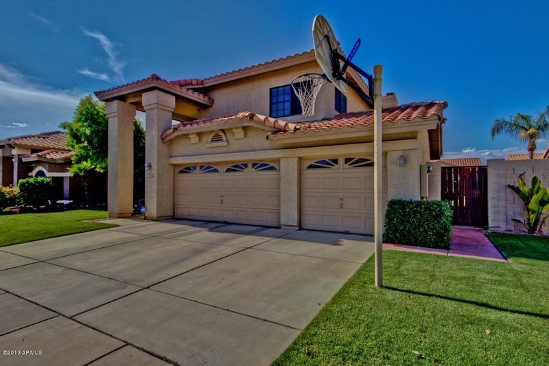 1450 W Sherri Dr, Gilbert, AZ 85233