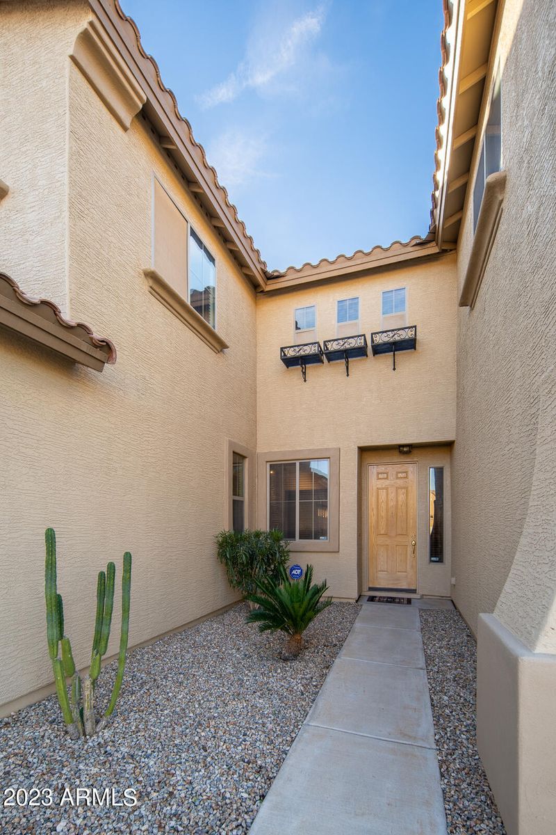 14503 W Cameron Dr, Surprise, AZ 85379
