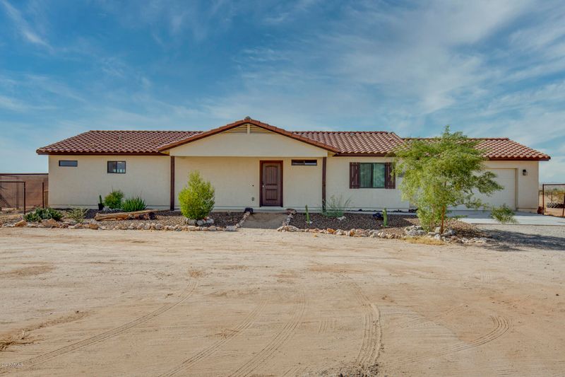 14506 S Tuthill Rd, Buckeye, AZ 85326