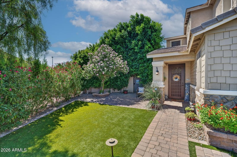 1451 W Sea Fog Dr, Gilbert, AZ 85233