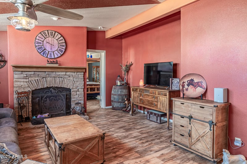 14516 Tuthill Rd, Buckeye, AZ 85326