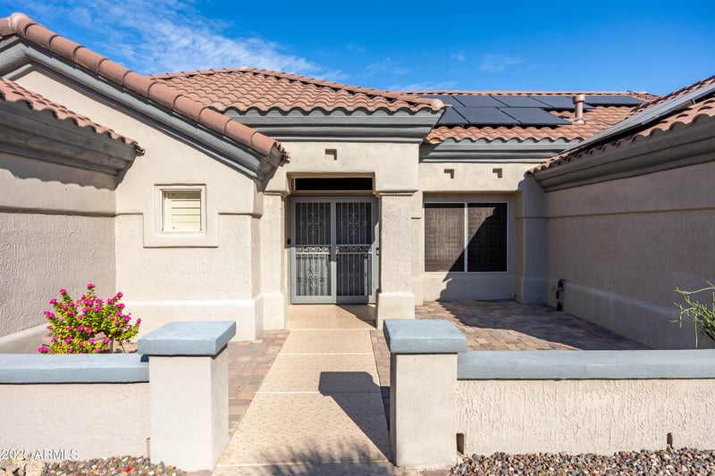 14518 Las Brizas Ln, Sun City West, AZ 85375