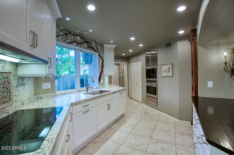 1452 E Marshall Ave, Phoenix, AZ 85014