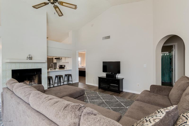 1452 E Renee Dr, Phoenix, AZ 85024