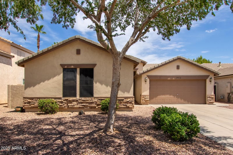 1452 Saragosa St, Chandler, AZ 85225