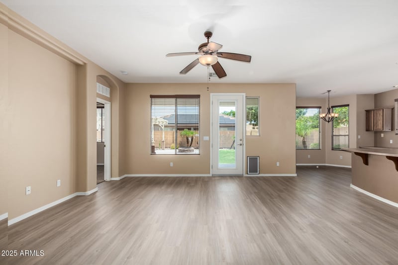 1452 Saragosa St, Chandler, AZ 85225