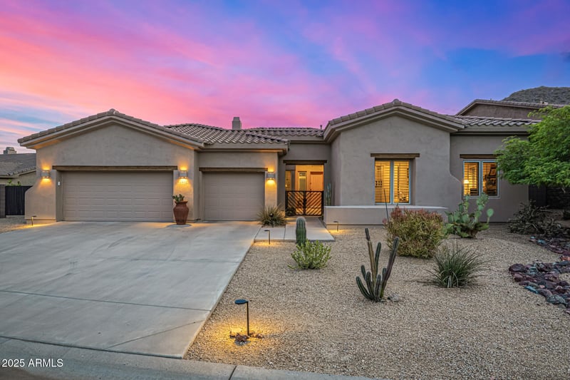14523 Charter Oak Dr, Scottsdale, AZ 85259