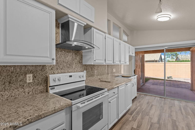 14524 Zuni Trl, Surprise, AZ 85374