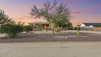 14526 Jomax Rd, Surprise, AZ 85387