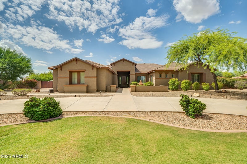 14539 Becker Ln, Surprise, AZ 85379
