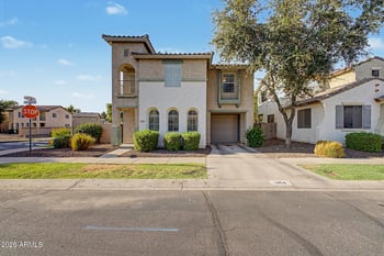 1454 E Sheraton Ln, Phoenix, AZ 85040