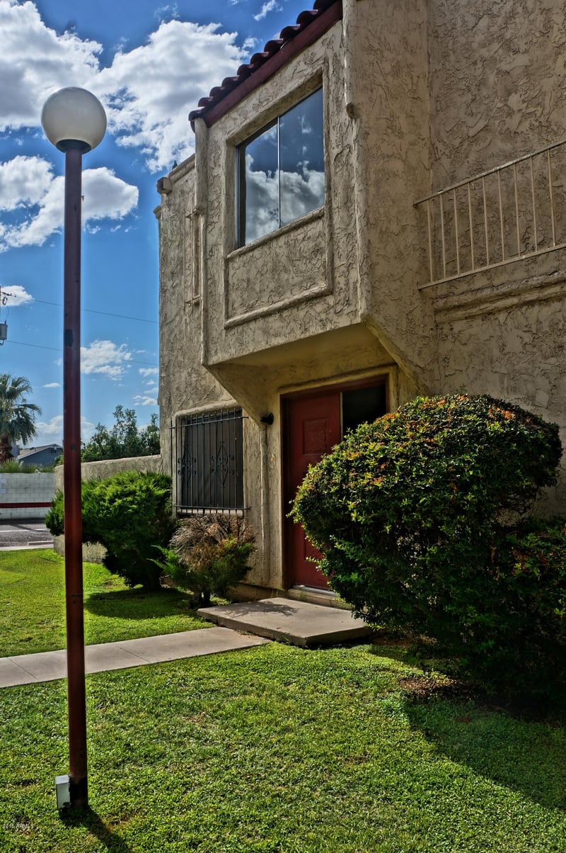 1454 N 54th Ln, Phoenix, AZ 85043