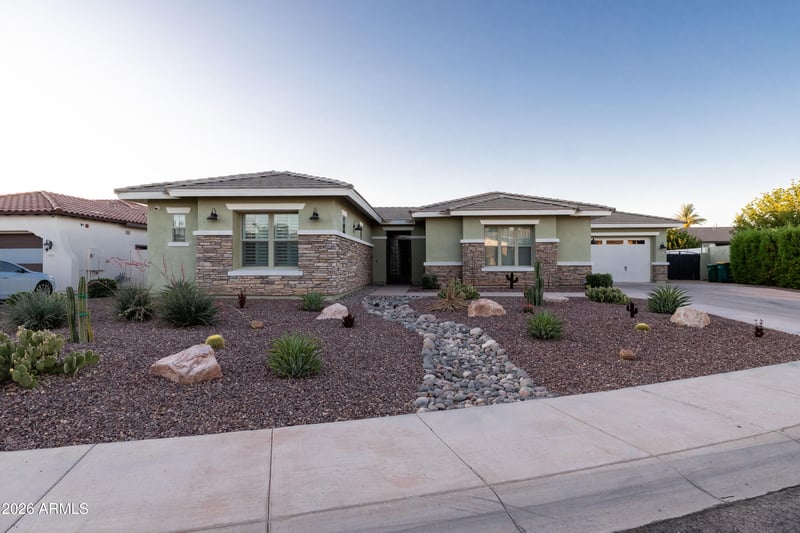 14542 Mountain View Dr, Litchfield Park, AZ 85340