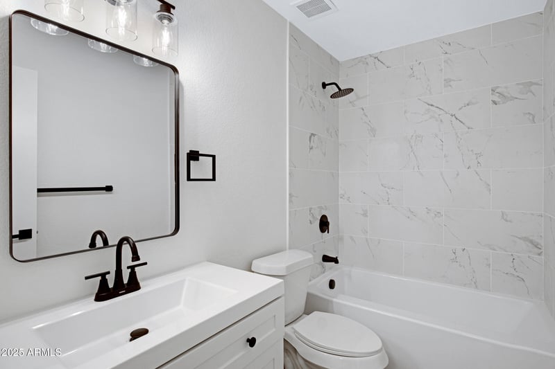 1455 Alma School Rd #13, Mesa, AZ 85201
