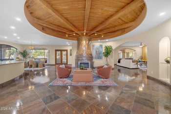 1455 Colt Rd, Tempe, AZ 85284