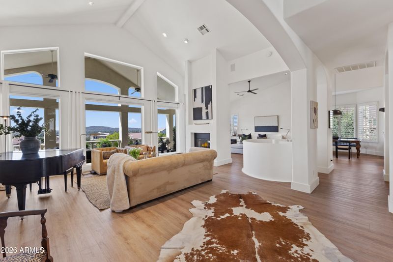 1455 E Victor Hugo Ave, Phoenix, AZ 85022