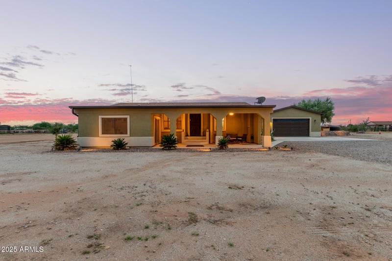 1455 Ivar Rd, San Tan Valley, AZ 85144