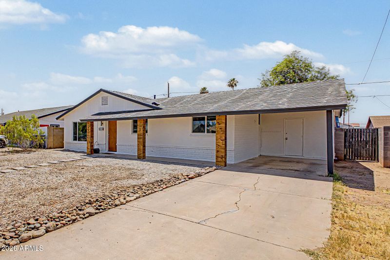 1455 W 7th Dr, Mesa, AZ 85202