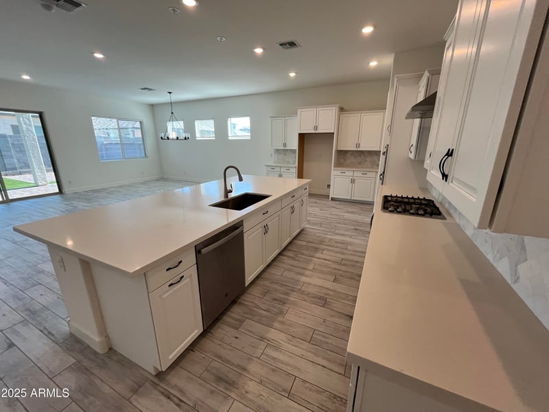 14560 Alexandria Way, Surprise, AZ 85379