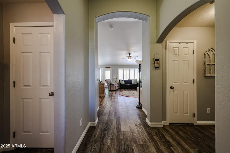 1457 Waterview Pl, Chandler, AZ 85249
