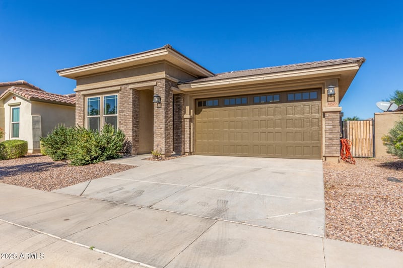 14570 Aster Dr, Surprise, AZ 85379
