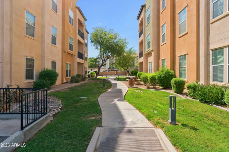 14575 W Mountain View Blvd #11220, Surprise, AZ 85374