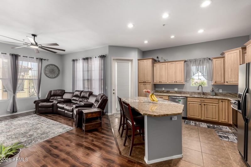 14575 W Mountain View Blvd #11320, Surprise, AZ 85374