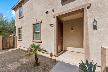 1458 80th Ln, Phoenix, AZ 85043