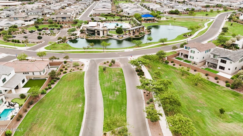 1458 Lodgepole Dr, Gilbert, AZ 85298