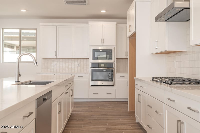 1458 Prescott St, Gilbert, AZ 85298
