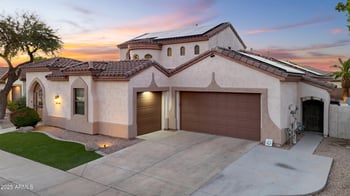 14582 Wilshire Dr, Goodyear, AZ 85395